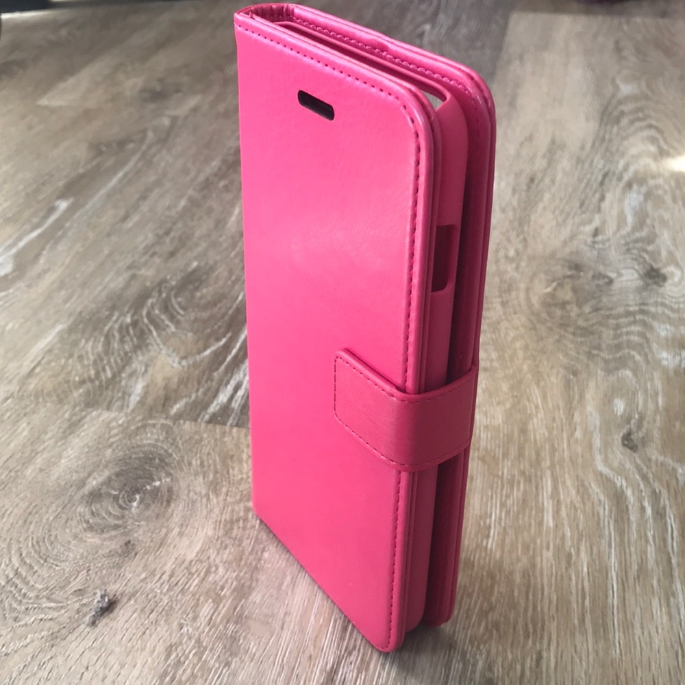 iPhone 7/8+ Wallet Case